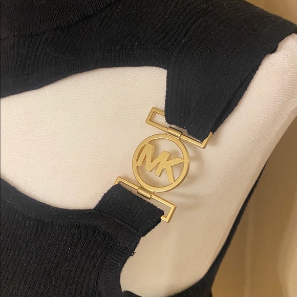 EUC MICHAEL KORS Cut Out Gold Hardware Logo Sleeveless Sweater L - Picture 3 of 7